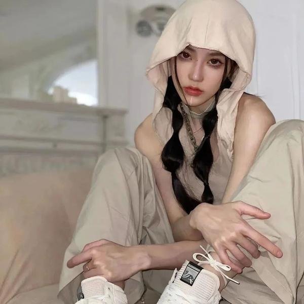 妖幻三重奏 在线观看